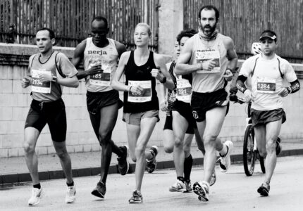 people running