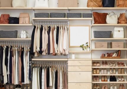 Source: https://www.containerstore.com/s/elfa/best-selling-solutions/closet-solutions/elfa-decor-11-birch-white-reach-in-closet/123d?productId=11006705&country=US&currency=USD&cid=sm%7Cpinterest%7C%7Cshopping&epik=dj0yJnU9TEthem16emc2Tm8tb1ZJQkRpS1V0WjNhcXdnVFZKWEkmcD0wJm49LTNaTEVOUzE2YnltRVJTd1c2a3BZUSZ0PUFBQUFBR0pERjYw