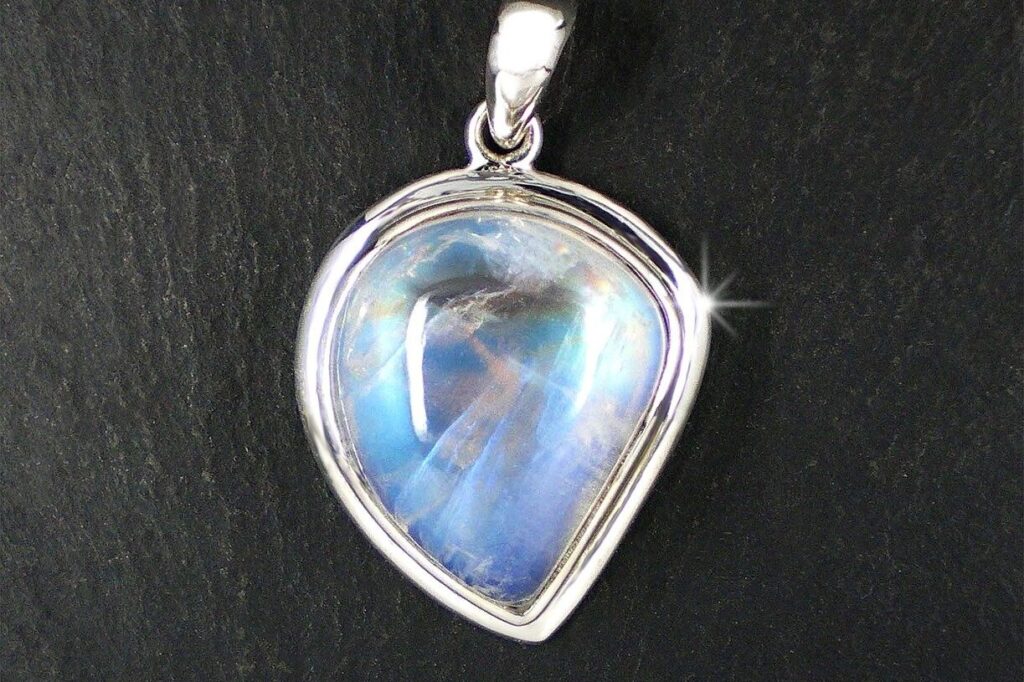 June birthstone Moonstone