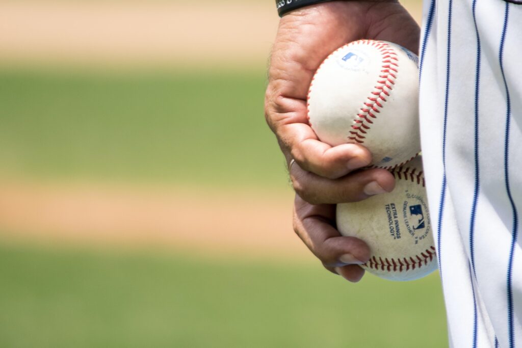 Image of something to do in New Prague - Watching outdoor baseball
