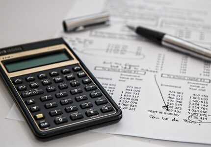 calculator-calculation-insurance-385506