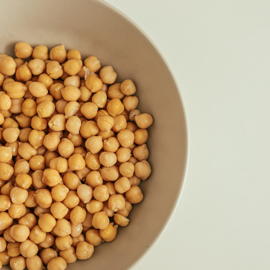bowl of rinsed and drained chickpeas